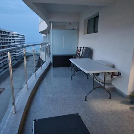 Casa Del Mar, Nord, Cu La Mare & Apartman Mamaia