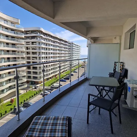 Casa Del Mar, Nord, Cu La Mare & Apartment Mamaia